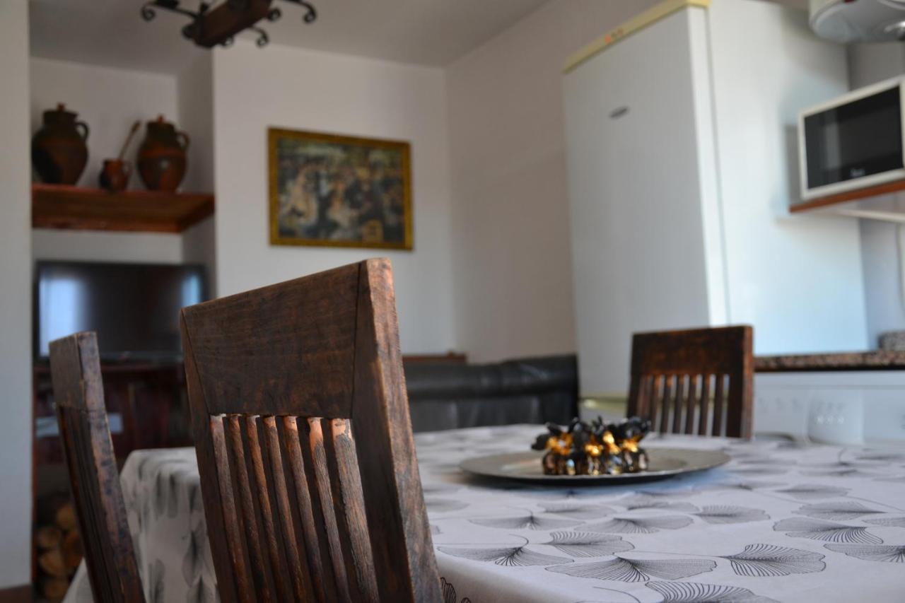 Apartamentos La Sierra Villalba de la Sierra Eksteriør billede