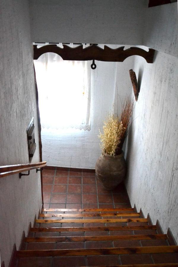 Apartamentos La Sierra Villalba de la Sierra Eksteriør billede